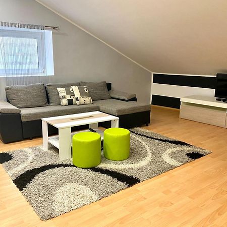 Apartments Suzi Crikvenica Ngoại thất bức ảnh