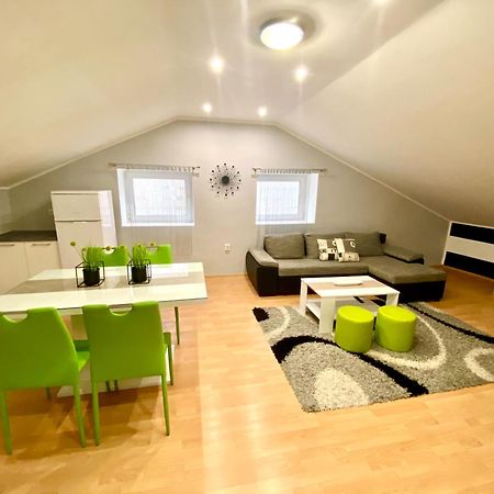 Apartments Suzi Crikvenica Ngoại thất bức ảnh