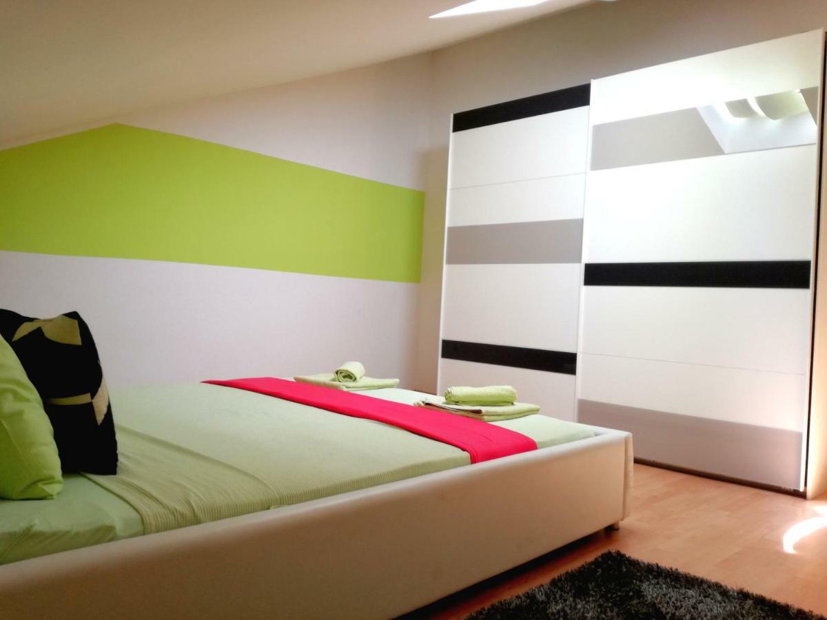 Apartments Suzi Crikvenica Ngoại thất bức ảnh
