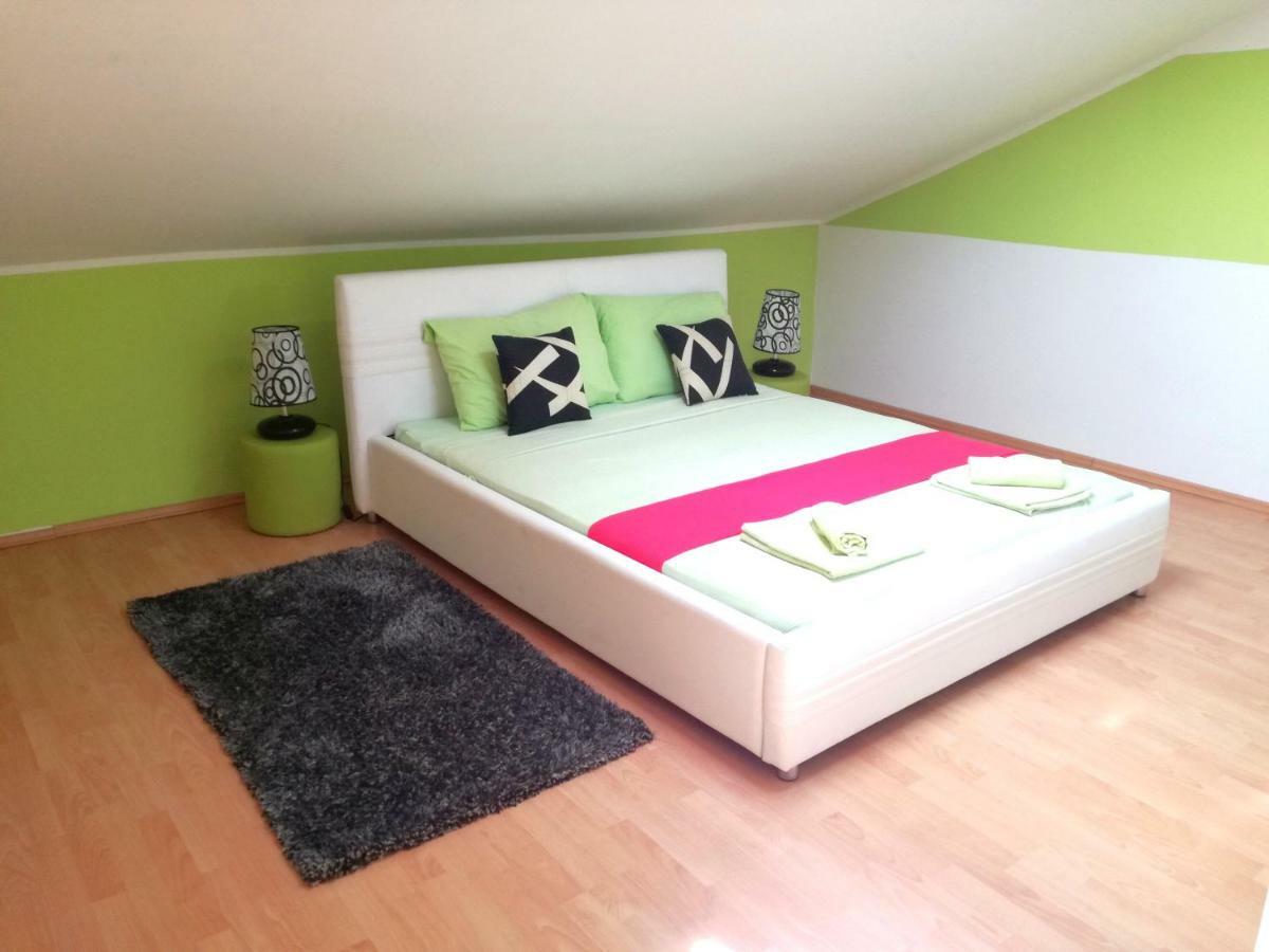 Apartments Suzi Crikvenica Ngoại thất bức ảnh